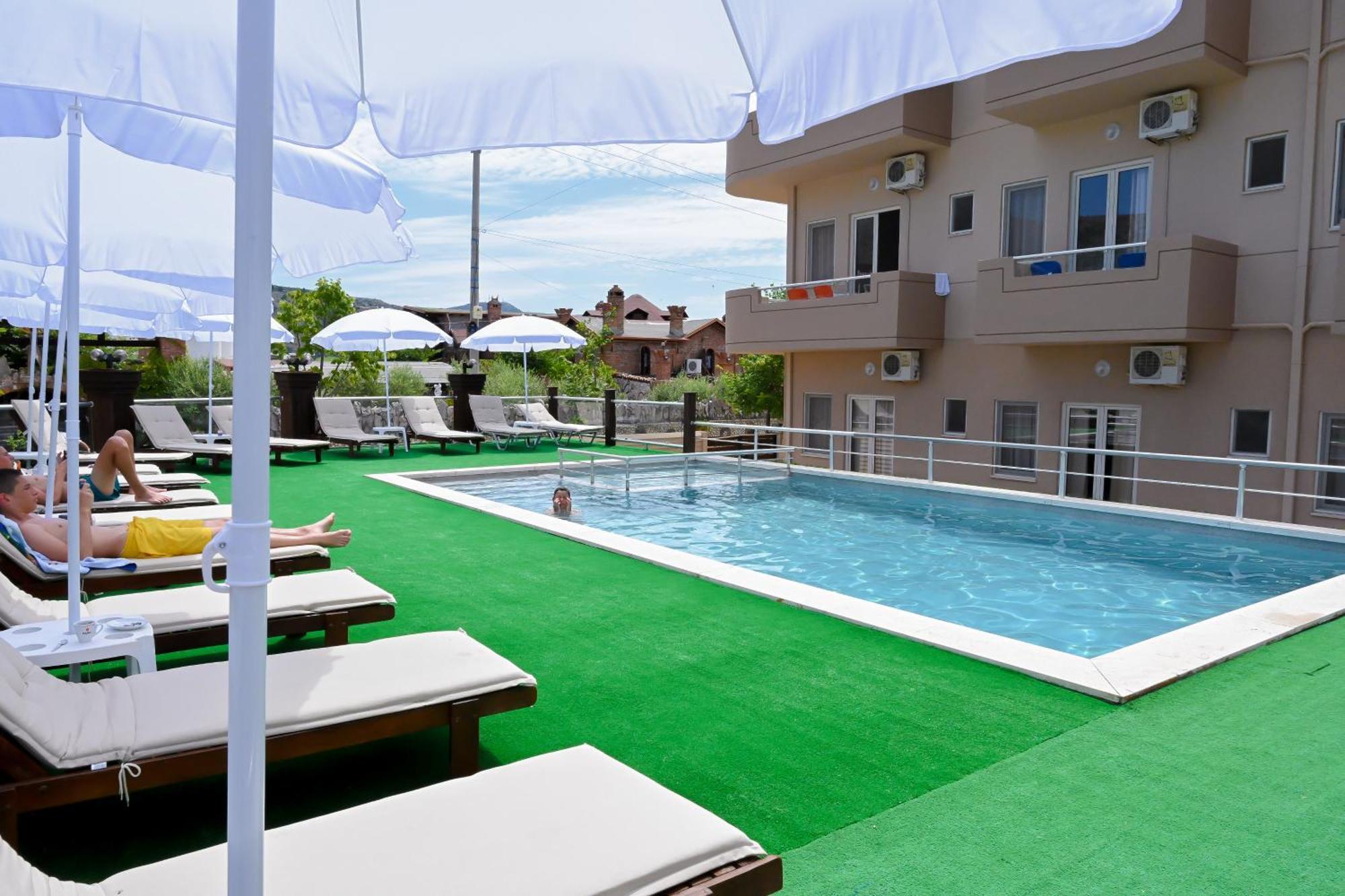 Hotel Kriti -